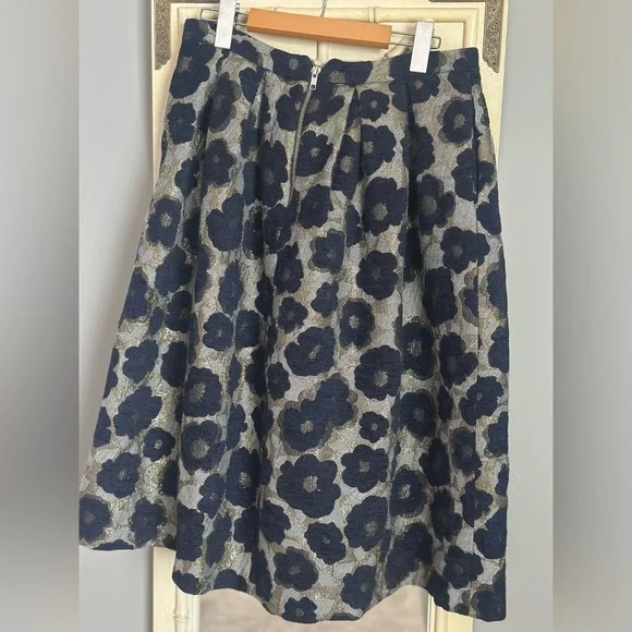 Anthropologie Dress Gallery Floral Brocade Navy and Gold Skirt Size medium EUC - Picture 6 of 12